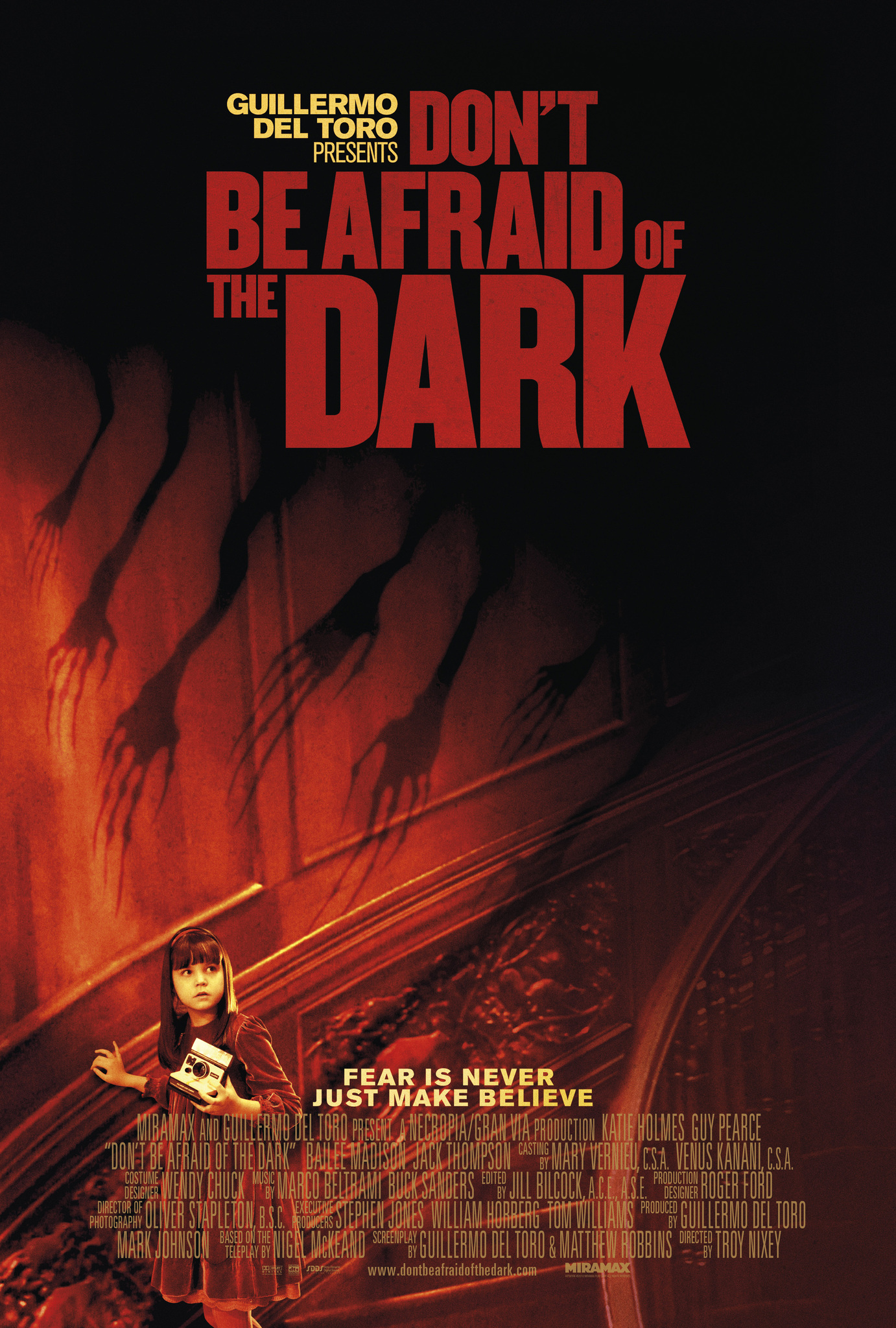 Don’t Be Afraid of the Dark (2010) อย่ากลัวมืด! ถ้าไม่กลัวตาย! Katie Holmes